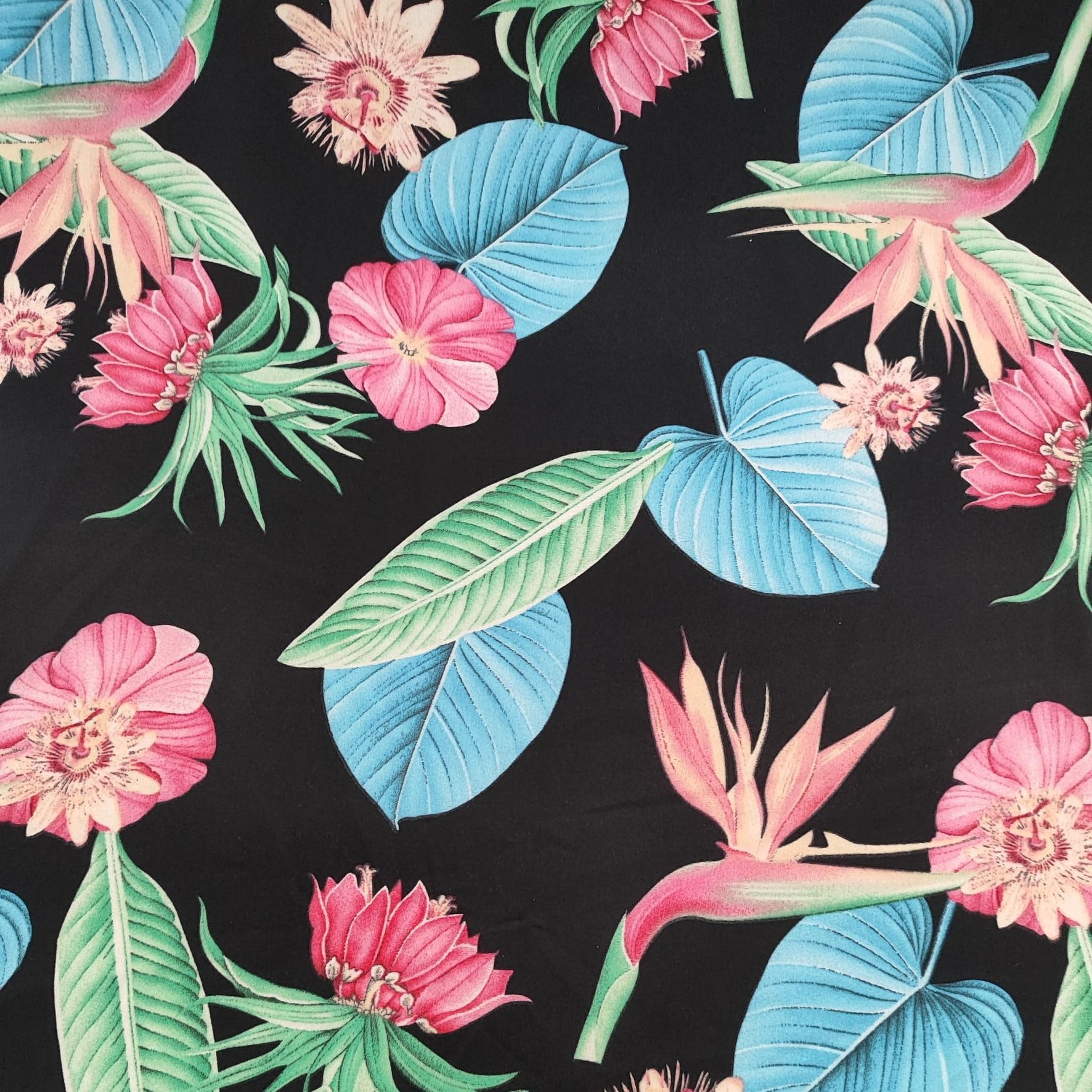 Tecido Crepe Duna Estampado Floral  - Empório dos Tecidos 