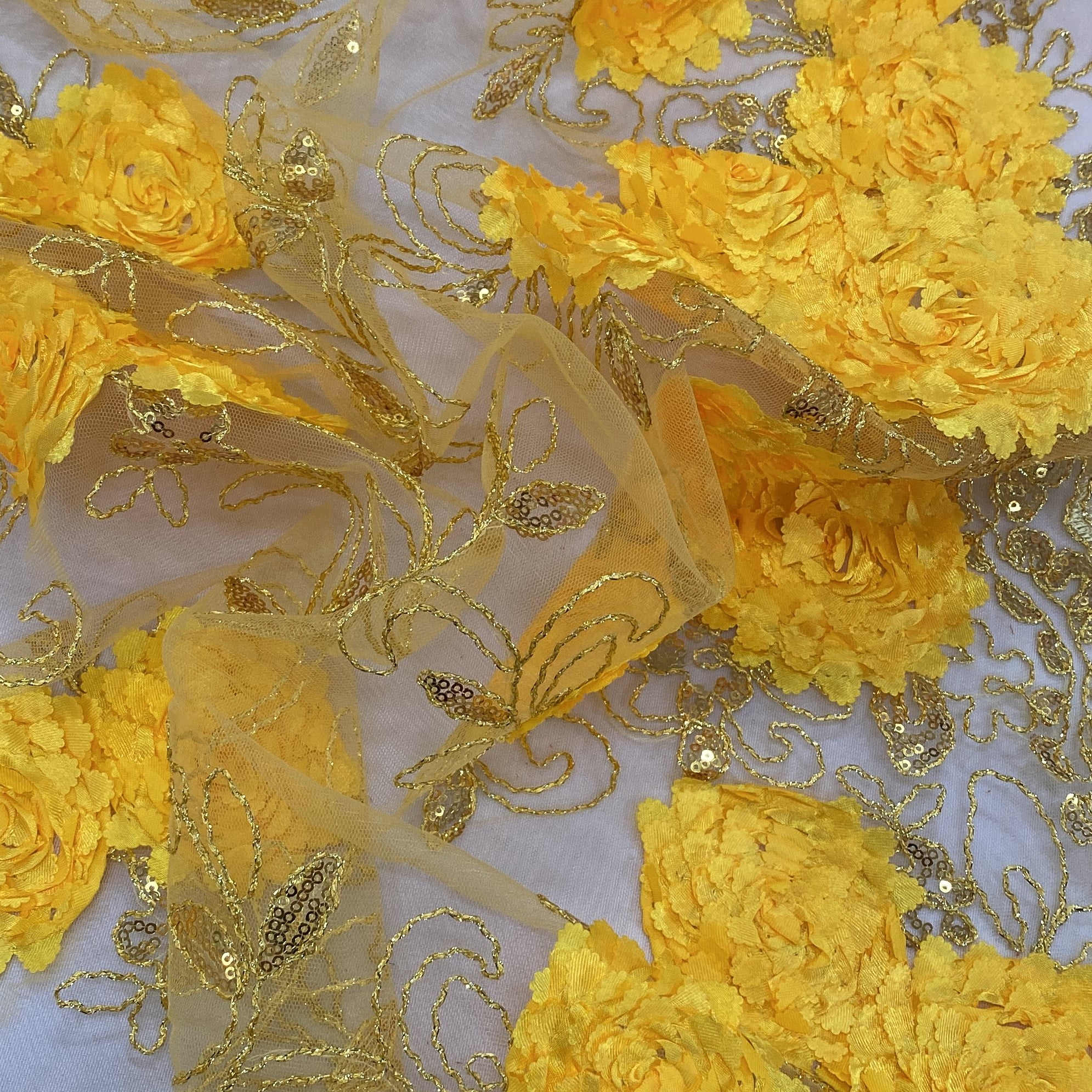 Tecido Renda Bordada 3D Amarela - Empório dos Tecidos 