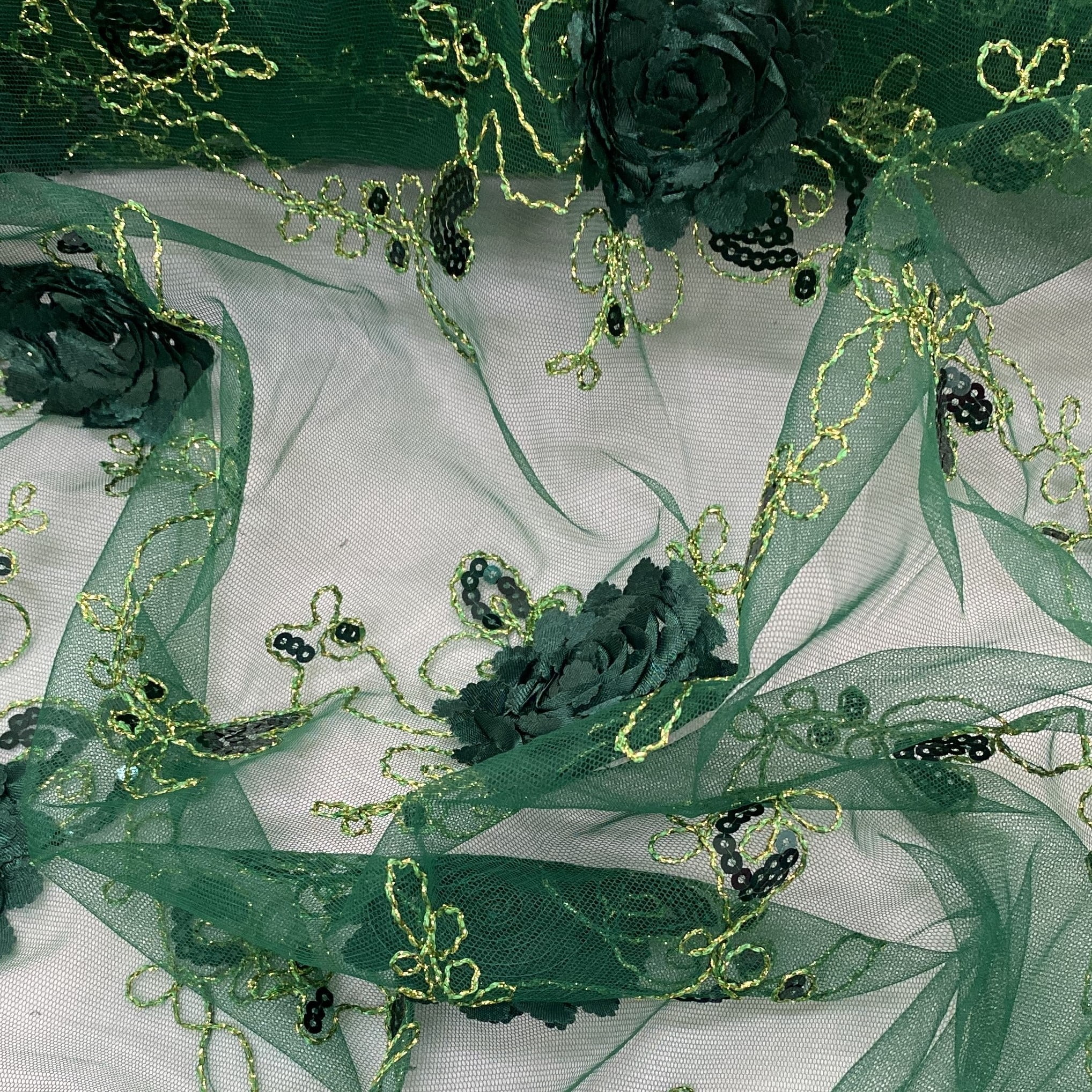 Tecido Renda Bordada 3D Verde Esmeralda - Empório dos Tecidos 