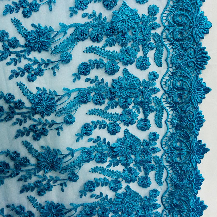 renda azul bordada