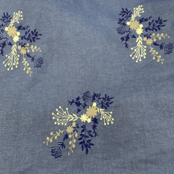 Tecido Mescla Jeans Bordado Azul Flores - Empório dos Tecidos 