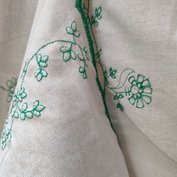 Tecido Linho Bordado Floral Verde - Empório dos Tecidos 