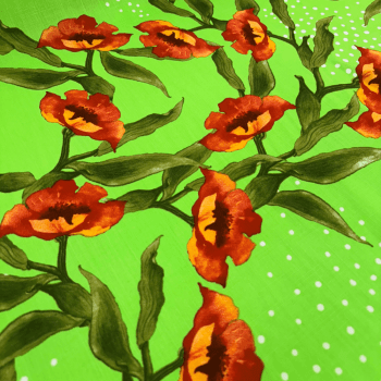 Tecido Viscolinho Flores Laranjas com Fundo Verde Lima