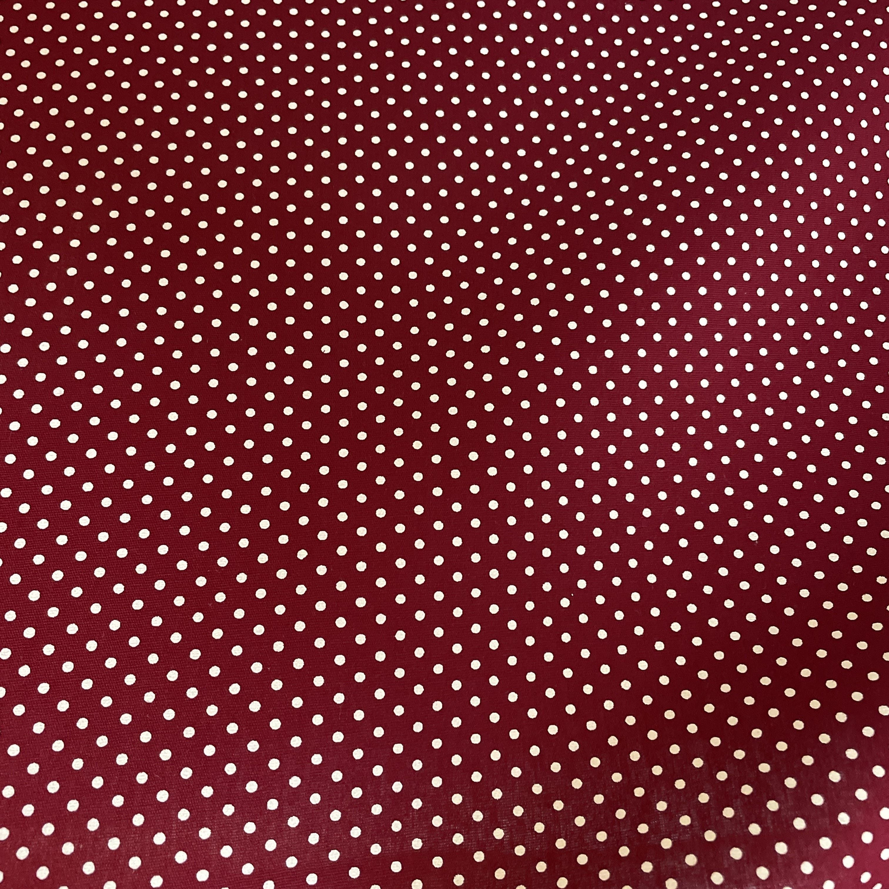 Tecido Tricoline Peripam Estampada Poá Vermelho - Empório dos Tecidos 